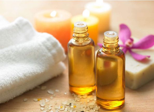 什么是水溶性精油、油溶性精油？香薰機(jī)用什么精油