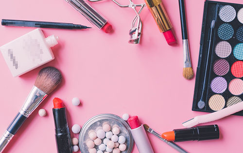 含香精的化妝品對(duì)皮膚有沒(méi)有害？