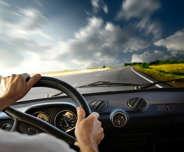 汽車用香水還是香薰？它們有何區(qū)別？