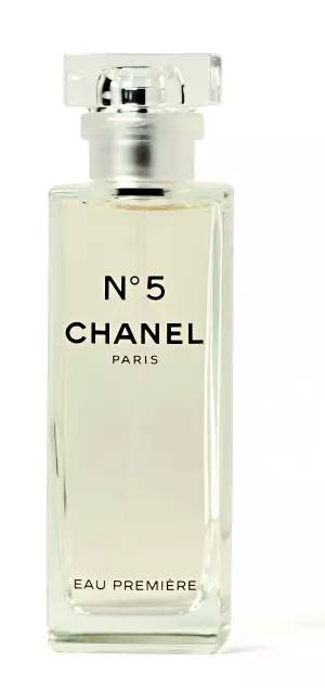 香氣背后的調(diào)配與記憶 香氣背后的調(diào)配與記憶