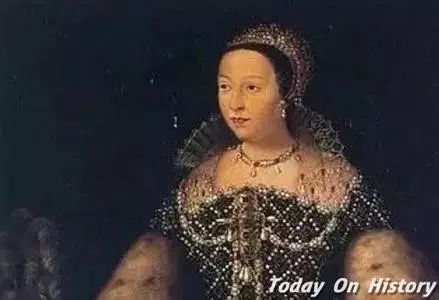 法國人有多愛用香水？拿破侖一天能用7瓶