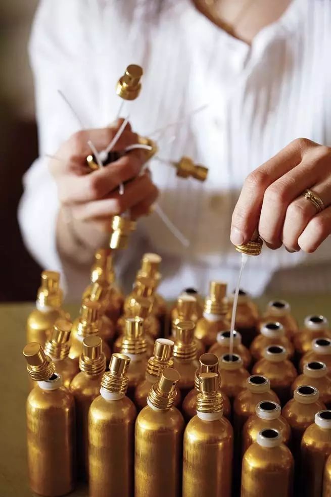 法國人有多愛用香水？拿破侖一天能用7瓶