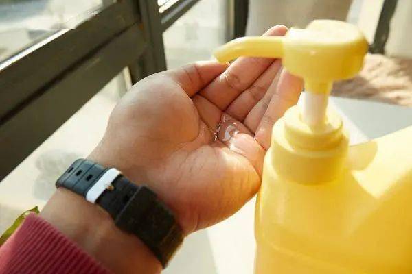 洗潔精真的會(huì)致癌嗎？關(guān)于洗碗的注意事項(xiàng)，有哪些？