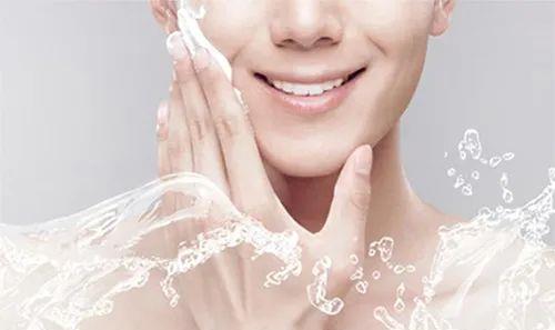 化妝水是智商稅嗎？有用嗎？